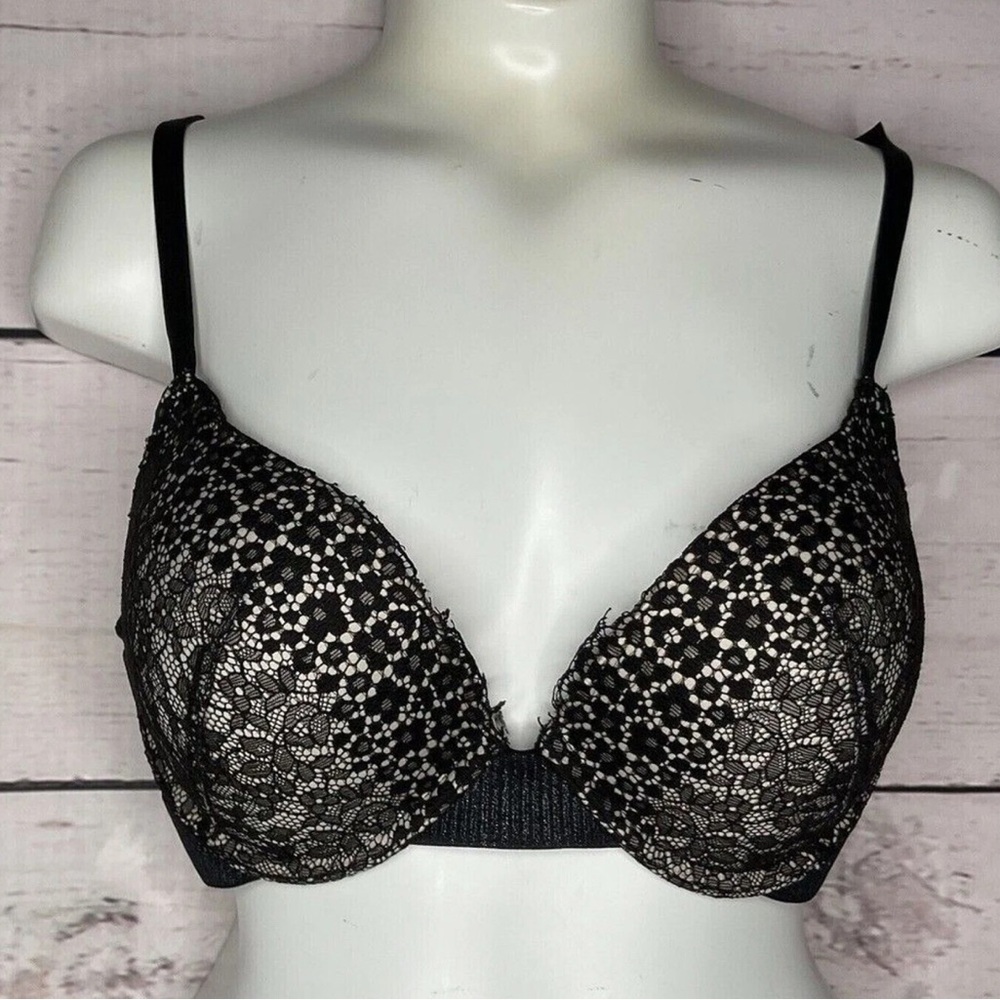 Victoria's Secret Women's Black Lace Comfort Padded/Push Up Bra Size 34C